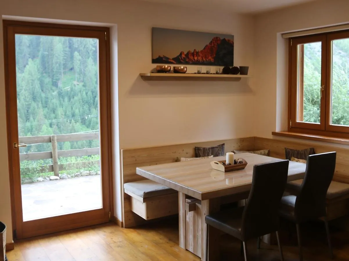 Italian Apartment With Hot Tub Arabba