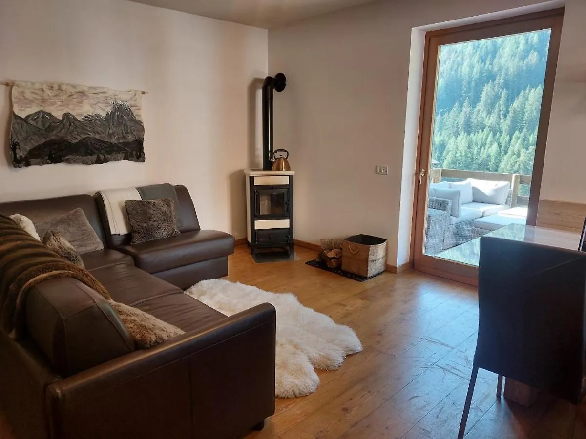 Italian Apartment With Hot Tub Arabba Italy